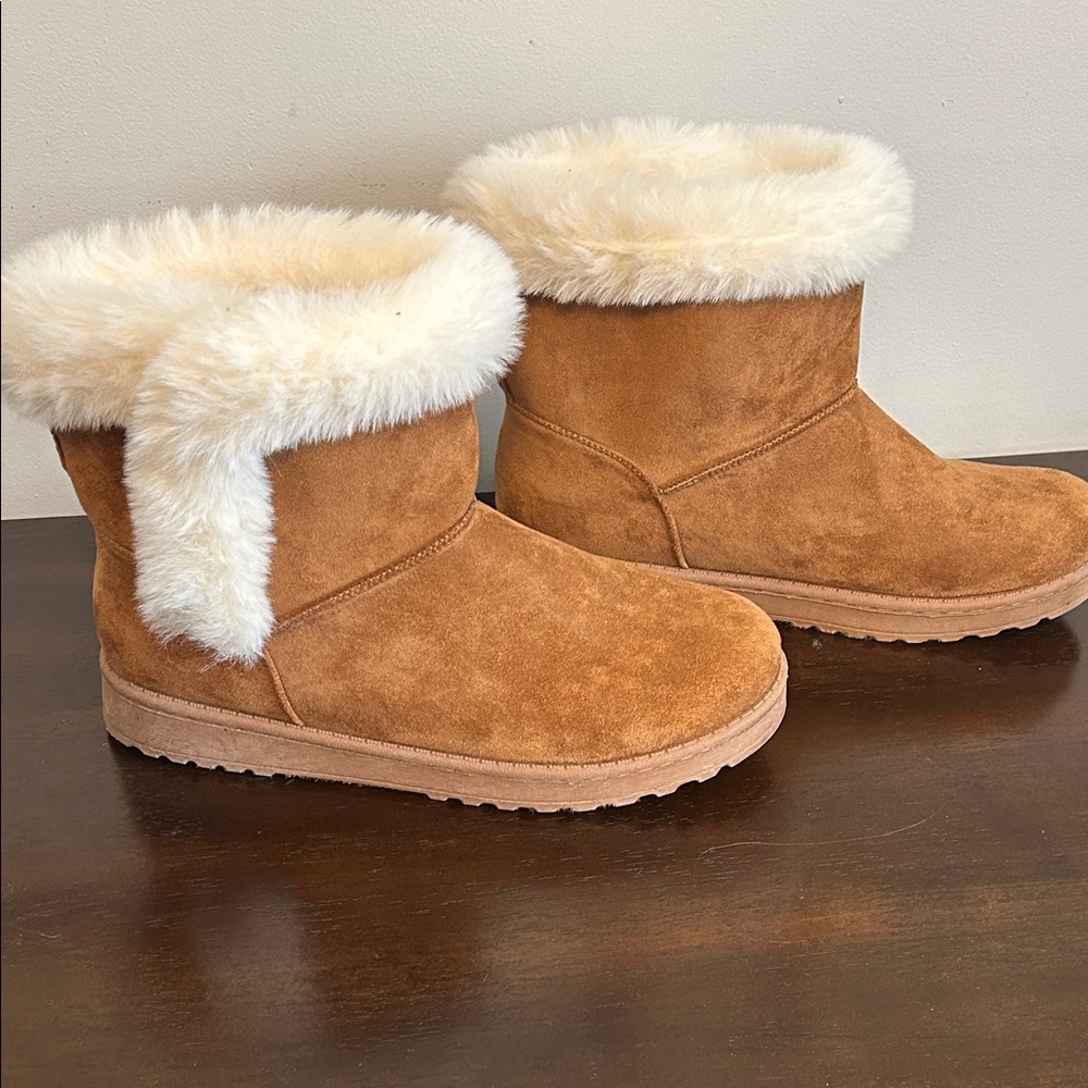 SO Fur Lined Boots